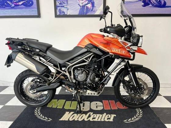 TRIUMPH TIGER 800 XCA 
